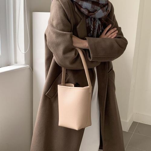 New design handbags set Simple large capacity women's shoulder bags Soft PU leather hand bags ladies luxury bucket bag set