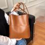 HR434 New PU Leather Women's Bag Fashion Trend Versatile High Quality Design Sense Single Shoulder Bag Cross Body Bucket Bag