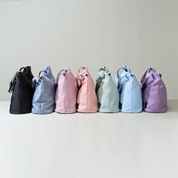 Wholesale Yoga Gym Bag Fashion Waterproof Shoulder Drawstring Large Capacity Outdoor Sports Travel Tote Bag For Women