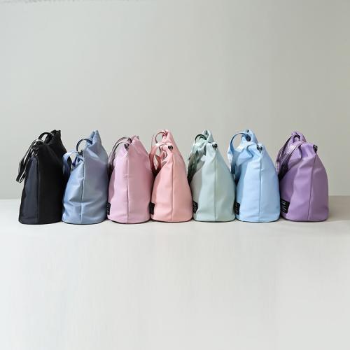 Wholesale Yoga Gym Bag Fashion Waterproof Shoulder Drawstring Large Capacity Outdoor Sports Travel Tote Bag For Women