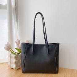 commuting textured handbag, new style in autumn and winter, versatile Korean version single-shoulder underarm bag, tote bag