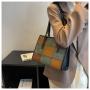 Wholesale Large Capacity Women'S Bags Shoulder Bag Pure Color Leather Crossbody Bags For Women  Fashion bolsas para mujer