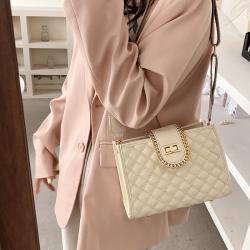 Diamond Lattice Thread Bag 2021 Spring New Fashion Messenger Bag Small Square Zipper Chain Bag with Lock