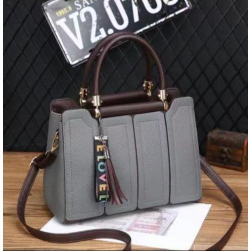 2023 New Solid Pu Women Fashion Handbags Ringer Pattern Wholesale Women Handbags Rivet Designer Shoulder Bags For Women