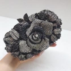 Custom design  2024 black Flower hollow diamond evening banquet crystal bag women's handbag Clutch Purse
