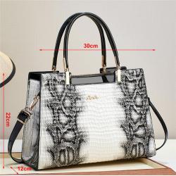 Wholesale Fashion 2023 High Quality Trendy Designer Shoulder bags PU Leather Lady Latest Luxury Bags Women Handbags