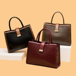 2023 New Luxury Women's Handbag Fashion Lock Buckle Simple Women's Shoulder Bag Luxury Shoulder Bag For Ladies