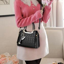 2023 Wholesale Supplier bolsas para mujer Shoes Pendant Hand Bags Woven Crossbody Bag PU Leather Handbags For Women