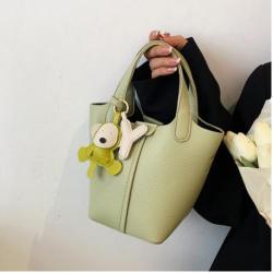 Customized new version bucket women's bag all-match one-shoulder  bag fashion leather handbag