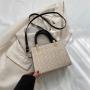 Grass woven bag for women new trendy and fashionable casual tote bag solid color large capacity single shoulder bags