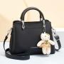 2023 Wholesale Fashion Trends Woman Embroidery Shoulder Bags Ladies High Quality Cross-body Hand Bags Leather Handbags