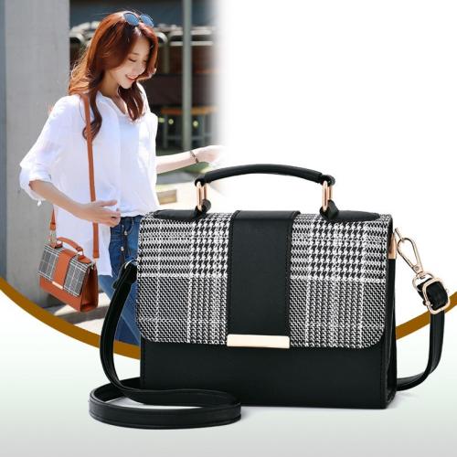 New Fashion Women's bag Korean Version Messenger Bag shoulderbag Fashion Handbag multi-function small square bag