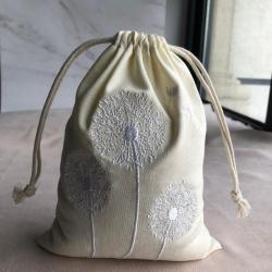 15*20 cm Off-White Cotton Linen Gift Drawstring Pouch Embroidery Logo Linen Drawstring Packaging bag