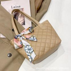 2024 Ladies Handbag Embroidered Scarf Shopping Bag Minimalist Korean Edition Large Capacity Shoulder Bag Fashion Style