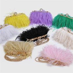 2024 New Arrivals Fashion Ladies Ostrich Feather Furry Purse Soft Plush Bag Diamond Ring Womens Clutches sac main femm sac