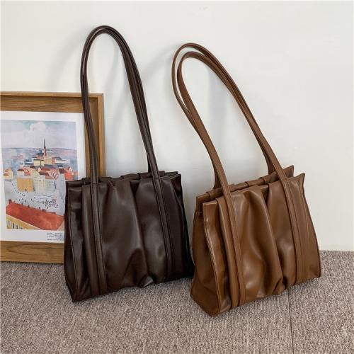 Wholesale large capacity Ruched luxury shoulder bags ladies High Quality pu leather handbag fashion Retro women's tote bags