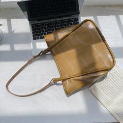 Latest Korean Fashion Large Capacity Handbags Large Capacity Shoulder Bag Trend Versatile Simple Pu Leather Shoulder Handbags
