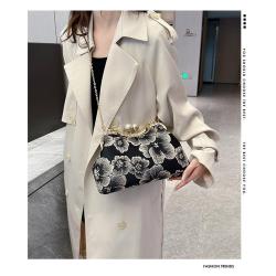 ZR589 Woman Evening China Style Bag Daily Life Girl Chain Square Single Shoulder Crossbody Bag Girl Flower Party Dinner Bag