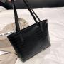 2024 Crocodile Print Underarm Hobo Tote Bag Versatile Large Capacity Handbag for Women Fashionable Leopard Style Foreign Trade
