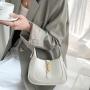 Wholesale Fashion Ladies Hand Bags Ladies Metal Shoulder Small Bag Custom Pu Leather Messenger Bags Simple Women Handbags