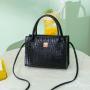 New Bag 2024 Korean Fashion Crocodile Pattern Single Shoulder Messenger Small Square Bag Woman Discount
