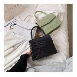 Latest High Quality Crocodile Pattern Chain Handbag 2021 Purse Stylish Sling Bag Shoulder Bag For Girls Women