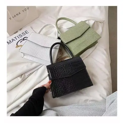 Latest High Quality Crocodile Pattern Chain Handbag 2021 Purse Stylish Sling Bag Shoulder Bag For Girls Women