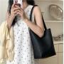 Japanese Natural Style Ladies Shoulder Bag Soft PU Leather Casual Hand Bag Simple Solid Color Handbag Large Women's Bucket Bags