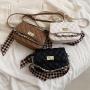Factory direct wholesale Chains Shoulder Bag Scarves Crossbody Bag Fashionable Messenger Bag