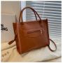 2023 New Fashion Women's Bag Wholesale Premium Autumn Versatile Shoulder Bag Retro Tote Bag