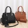 New wholesale fashion quilted leather large capacity bags luxury Ladies purses and handbags for women luxury