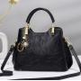 Women's Bag 2022 New Bag Atmospheric Styling Fashion Large Capacity Crossbody Shoulder Bag Wholesale