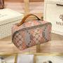 2023 New Summer Fashion Large Capacity Makeup Bag Women's Versatile Western Style Advanced Sense Pillow Bag