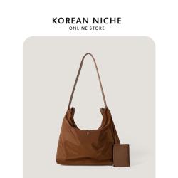 Popular Nylon Material Soft Zipper Handbag  Inner Polyester Women's Shoulder Bags