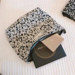 Gelory Multifunctional Retro Bowknot Jacquard Floral Cosmetic Bag Large Capacity Makeup Pouch Beauty Storage Clutch Bag