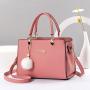 Wholesale 2024 Ladies High Quality Hot Selling Trendy Latest Designer Bags Ladies Crossbody Handbags With Hair Ball