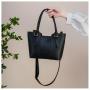 Minimalist and fashionable design shoulder bag for women's spring/summer 2024 new model