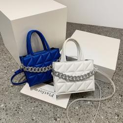 Niche Diamond Lattice Popular Woman's Handbag Retro Simple High Sense Fashion Small Square Bag Ins Large Capacity Shoulder Bags