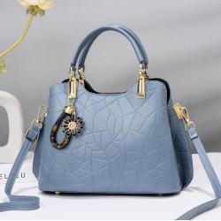 Women's Bag 2022 New Bag Atmospheric Styling Fashion Large Capacity Crossbody Shoulder Bag Wholesale