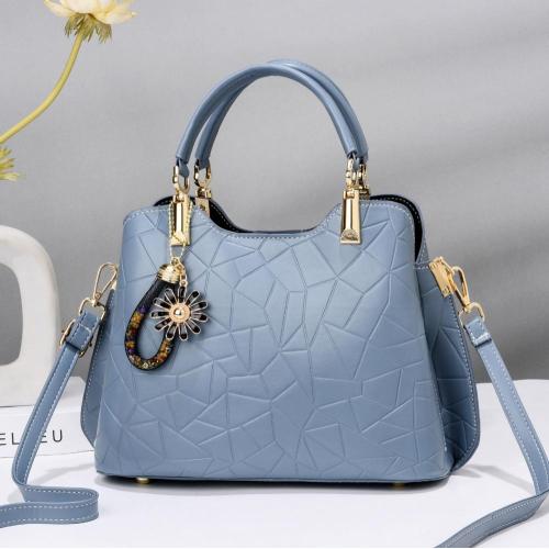 Women's Bag 2022 New Bag Atmospheric Styling Fashion Large Capacity Crossbody Shoulder Bag Wholesale