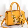 2022 Newest Fashion Patchwork Embroidery Flower new Crossbody ladies Bags Trendy PU Leather handbags for women luxury