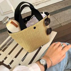 New Style Bolsos De Mujer Light Beach Bags Easy To Carry Trendy handbags Straw Bag