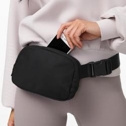 Bulk stock black cross body fanny pack sling bag for men sports running chest waist pouch everywhere belt bag