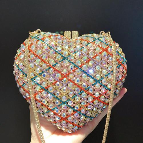 Wholesale Handmade luxury full rhinestones clutch bag purses heart shape evening bag crystal flower elegant handbags collection