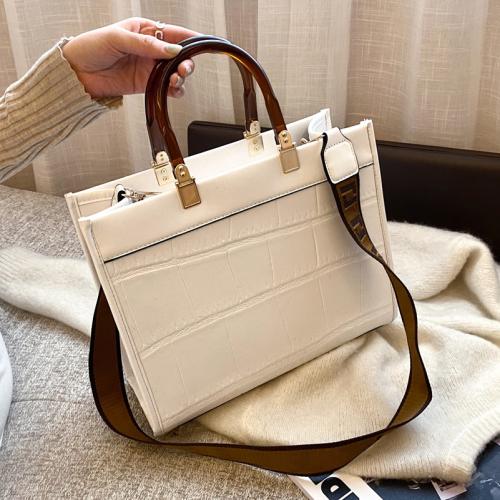 Luxury Stone Shoulder Bag Women Pu Designer Handbag Wholesale 2023 Fashion Women Fashion Handbags CY74412