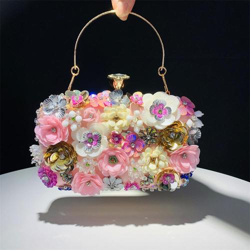 Fashion Flower Decoration Luxury Handmade Beaded Clutch Handbag High Quality Beautiful Flowers Handbags For Women