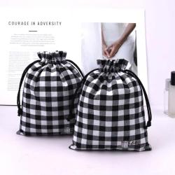 Reusable Wholesale Check Cloth Skincare Cosmetic Packaging Bag Luxury Custom Logo Printed Cotton Gift Dust Makeup Pouch