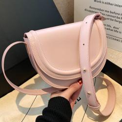 New niche design single shoulder crossbody bag sac tendance 2024