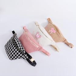 Custom Colors Low MOQ Ladies Girls Cute Sherpa Belt Bags Pink Black Cream Crossbody Belt Teddy Waist Bags Kids Fanny Pack