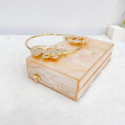2024 Acrylic Evening Bag for Woman Small Square Clutches Wedding Evening Purse Diamond Flower Hander Luxury Designer Handbag